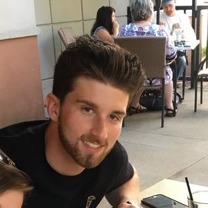 Meet your Posher, Nico